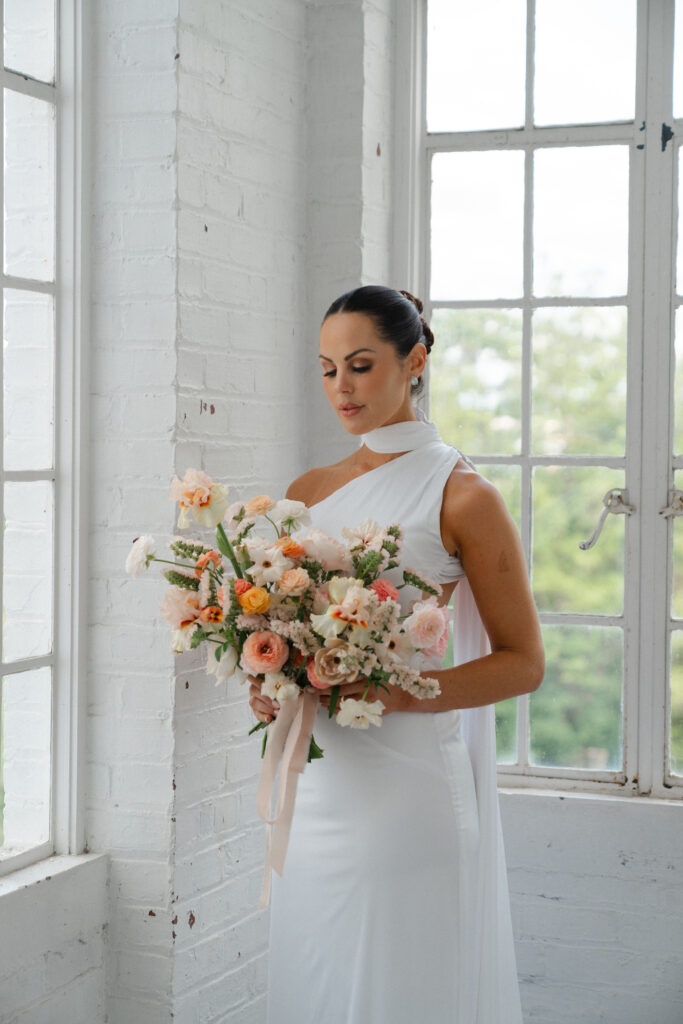 Classic Estate Wedding at the Bleak House in Knoxville, Tennessee