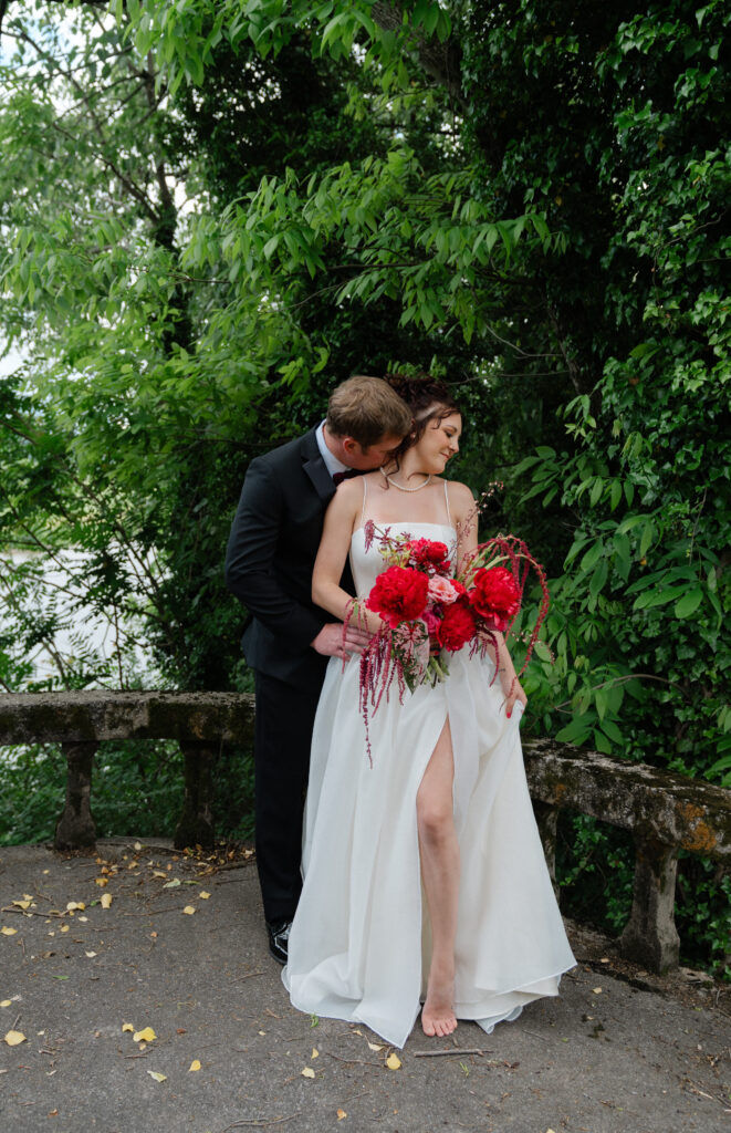 Estate Wedding at the Bleak House in Knoxville, Tennessee