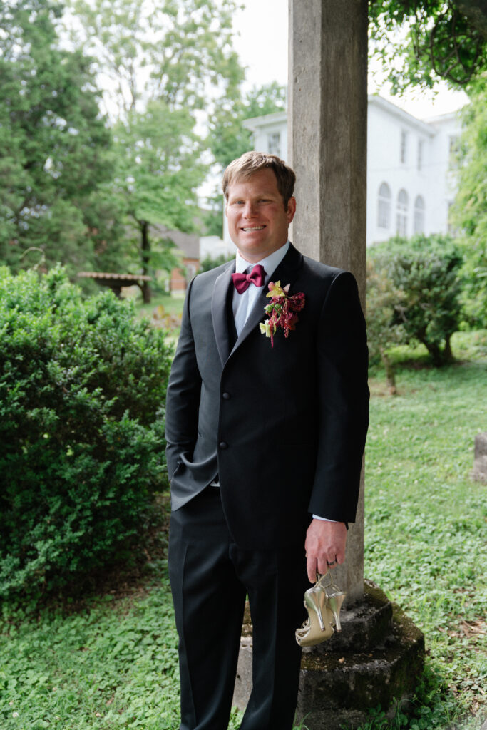 Estate Wedding at the Bleak House in Knoxville, Tennessee