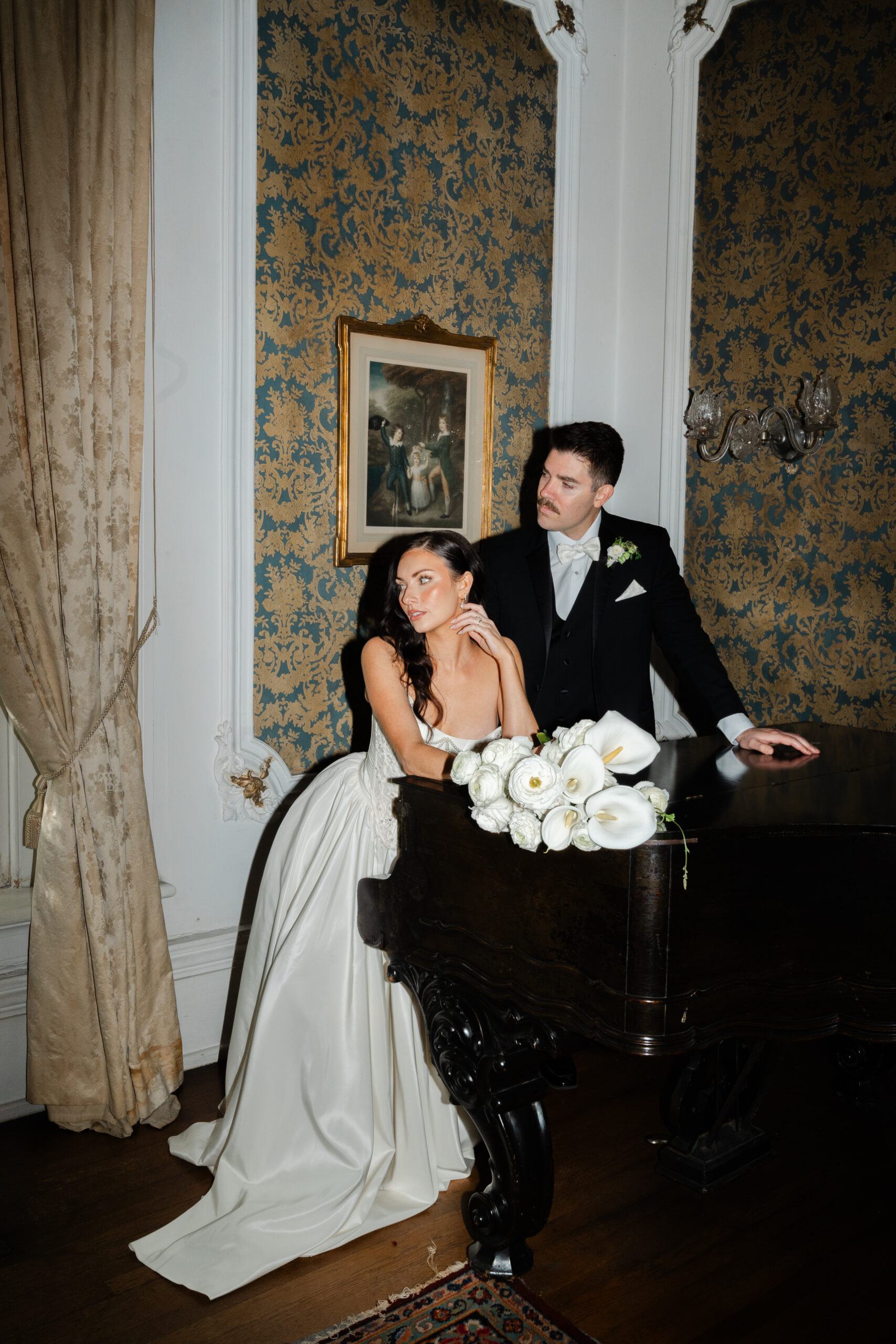 Elegant Estate Wedding at the Bleak House in Knoxville, Tennessee