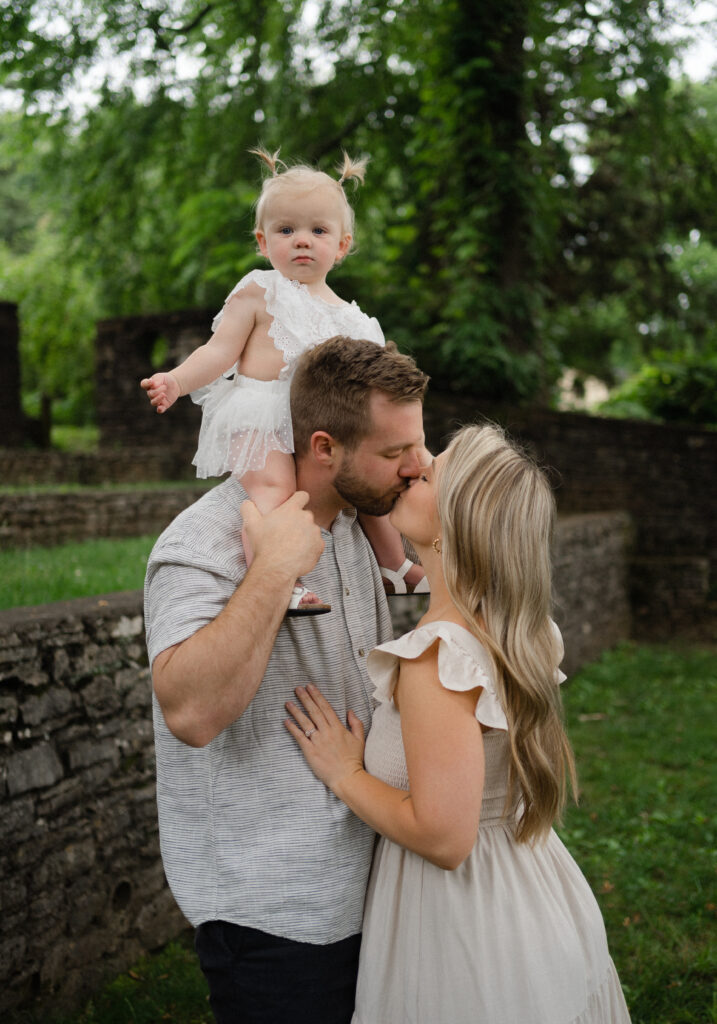 Spring Family Photography Session at Knoxville Botanical Gardens in Knoxville, Tennessee