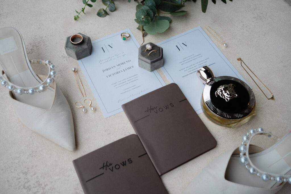 Wedding details at 4 Points Farm in Sevierville, Tennessee