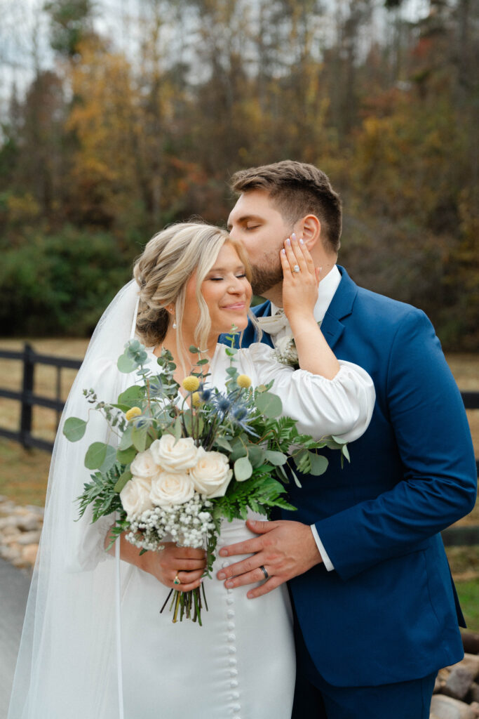 Rainy fall wedding at 4 Points Farm in Sevierville, Tennessee
