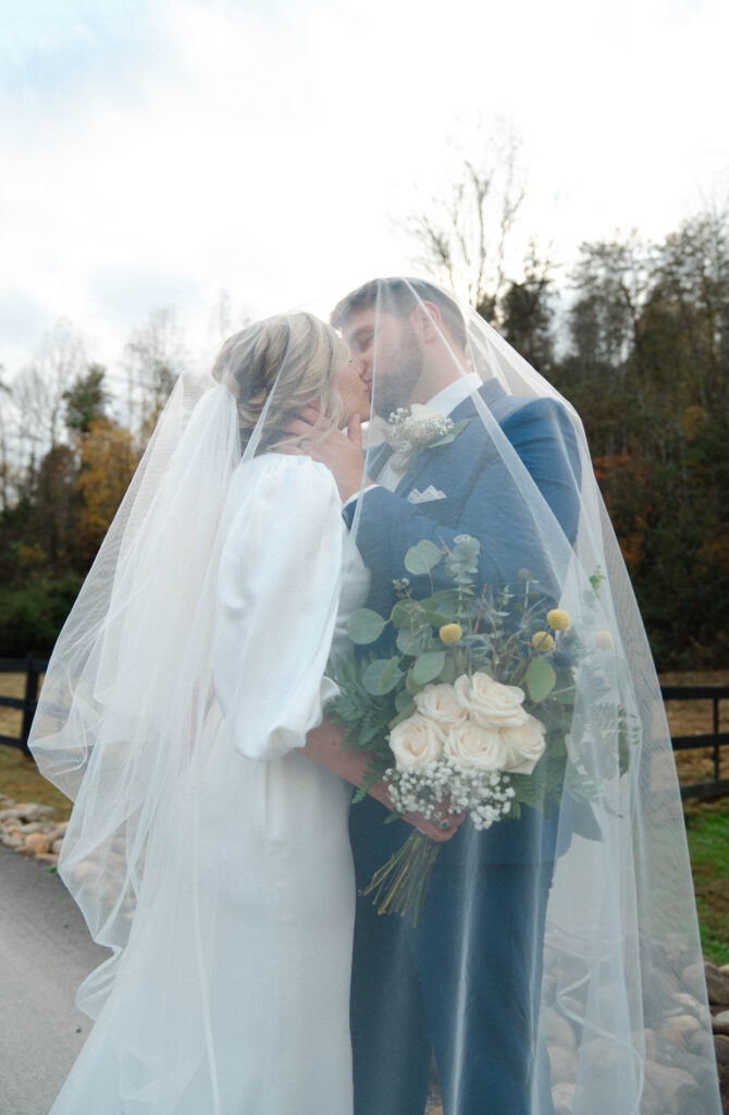Rainy fall wedding at 4 Points Farm in Sevierville, Tennessee
