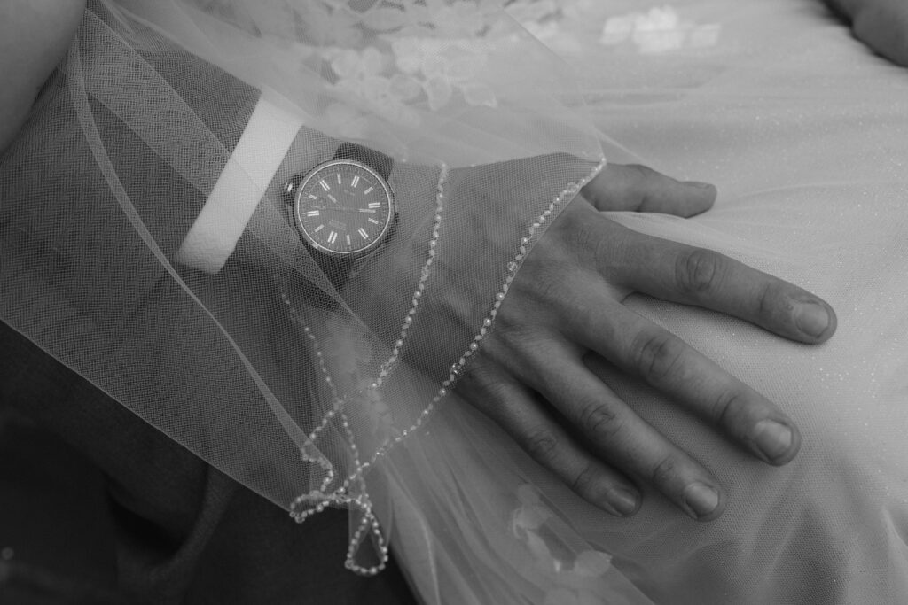 Summer Wedding at the Grand Victorian in Knoxville, Tennessee - Hayley Howard Photography