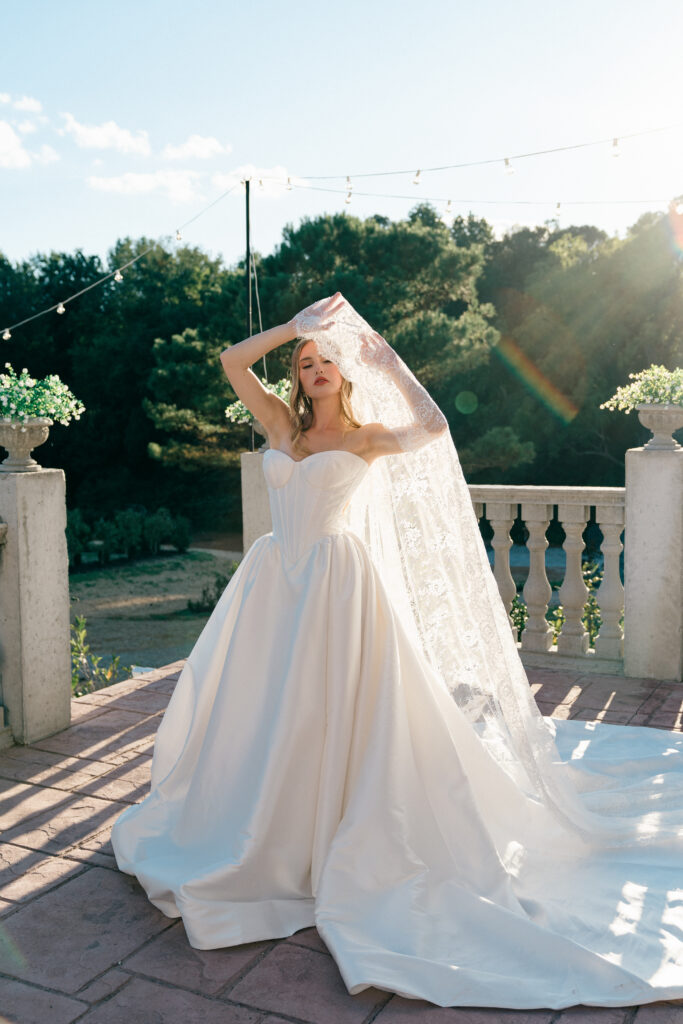 Wedding at the Dimora in Sparta, Tennessee - By Hayley Howard