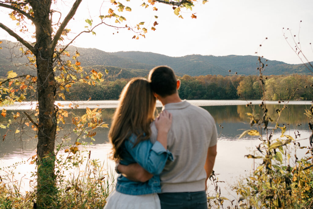 Fall Engagement Session at Cove Lake State Park in Tennessee