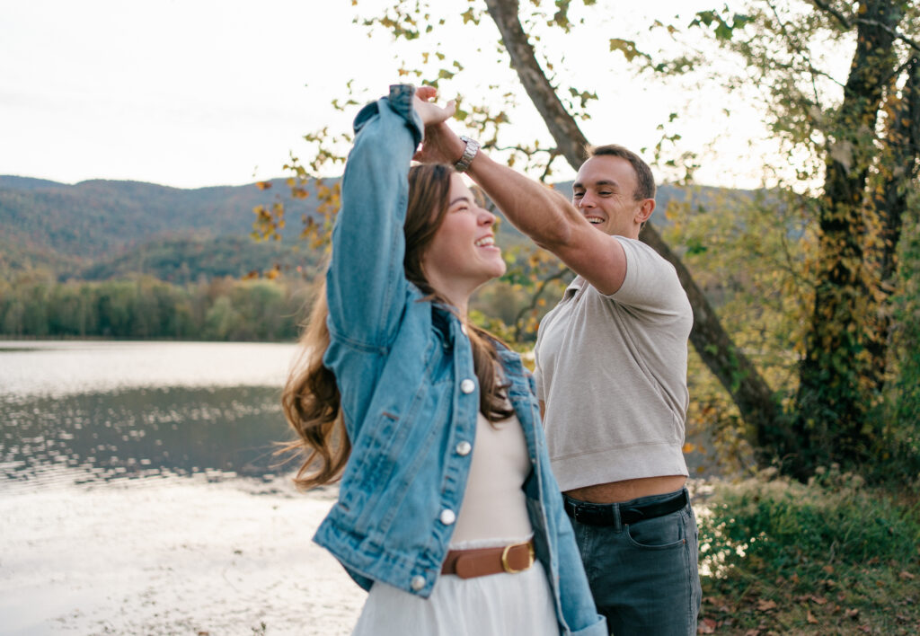 Fall Engagement Session at Cove Lake State Park in Tennessee