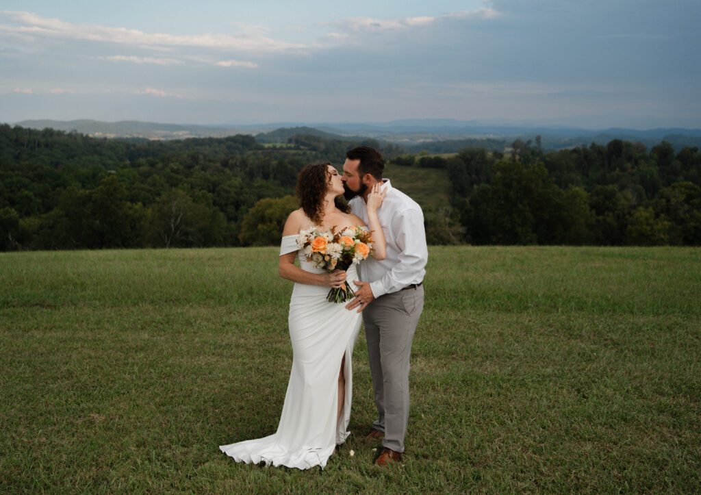 Knoxville, Tennessee based wedding and elopement photographer